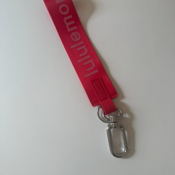 NWOT Lululemon Never Lost Keychain - Grenadine Red/White - Picture 2 of 2